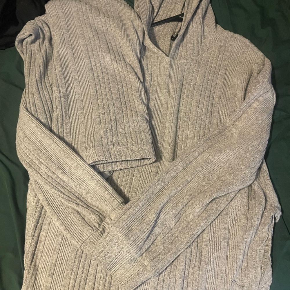 Gray Hooded Sweater and leggings set
